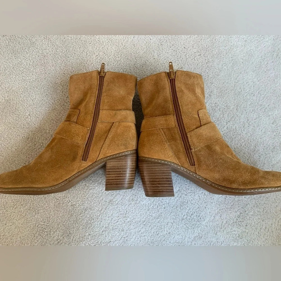 AK Anne Klein Suede bootiesS Brown size 7 - Picture 3 of 16